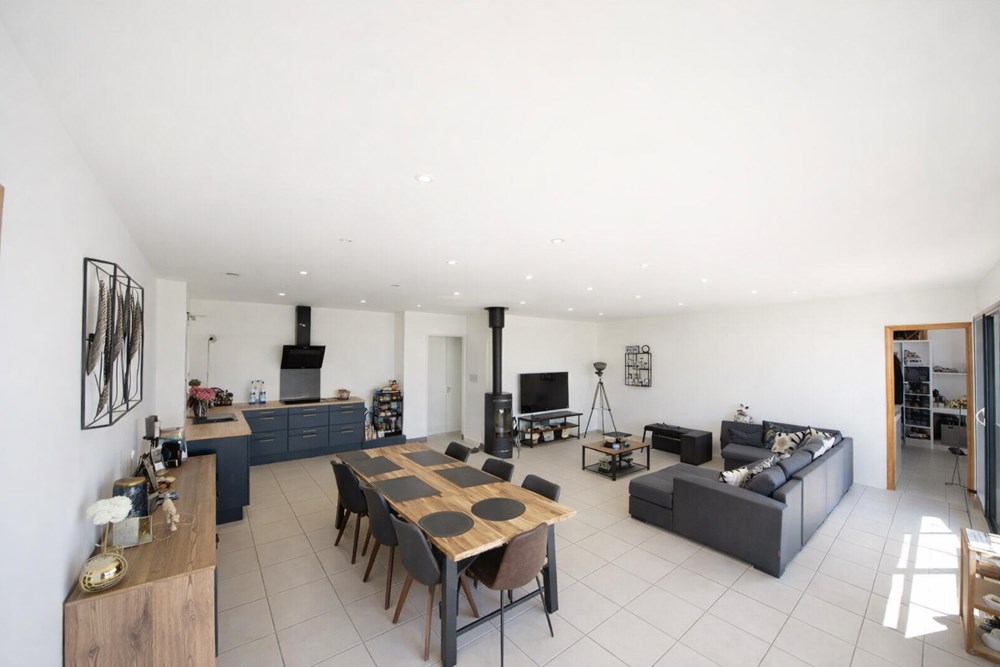 MAISON - COU DE COEUR - SANS TRAVAUX - PLAIN PIED - MER - RARE - CALME - BIEN EXEPTIONNEL SUR LE MARCHE - GUISSENY - photo 4